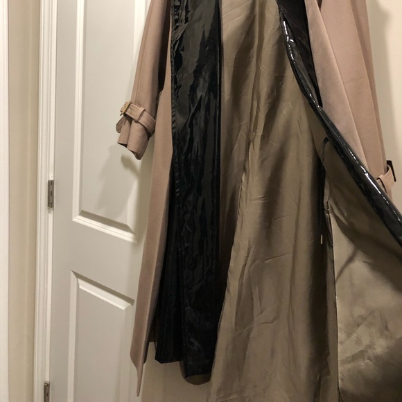 TOGA Trench Coat - Picture 4 of 8